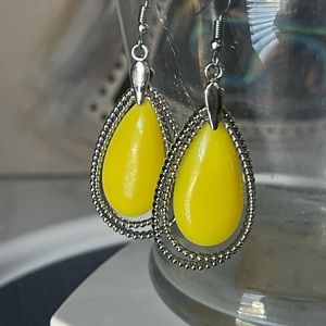 Silver tone yellow tear drop stone dangle earrings for pierced ears